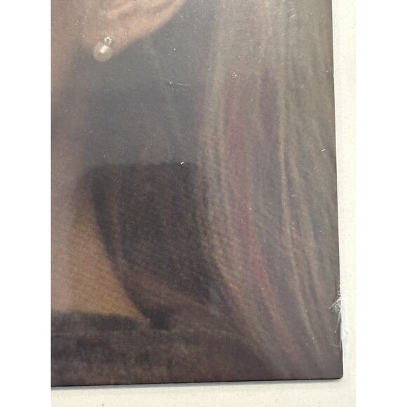 Ariana Grande We Can't Be Friends 7" Vinyl - Picture 6 of 11